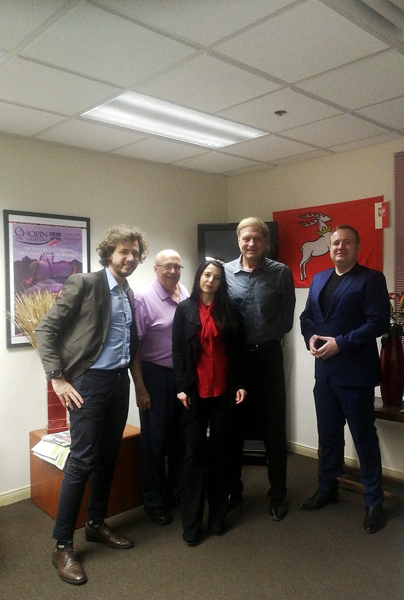 4mediaCom's tweet photo. A very pleasant and valuable visit to the @PLinLasVegas 

USA means -  new business opportunities for @cms4mediacom  and @PiotrekMarek 

@VegasSken @shermfrederick 
@atquinn @PastorMitchFox https://t.co/4qzYsxiQAx
