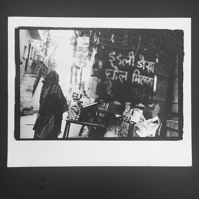Water. Prints from the series #7daysinindia #jodphur #blackandwhitefilmphotography #bwprint #darkroom #photographsfromindia #india #jodhpur bit.ly/2AWHtxI
