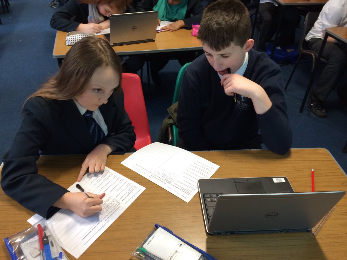 Lucy_Edu_Wales's tweet photo. Another exciting lesson of #research &amp; #collaboration about the River Ganges, this time with 7Mo. Thanks again to @Circleit for the laptops!🙂💻#thewillowsway @willowshigh @ritzertech https://t.co/yH7hN4WLa1