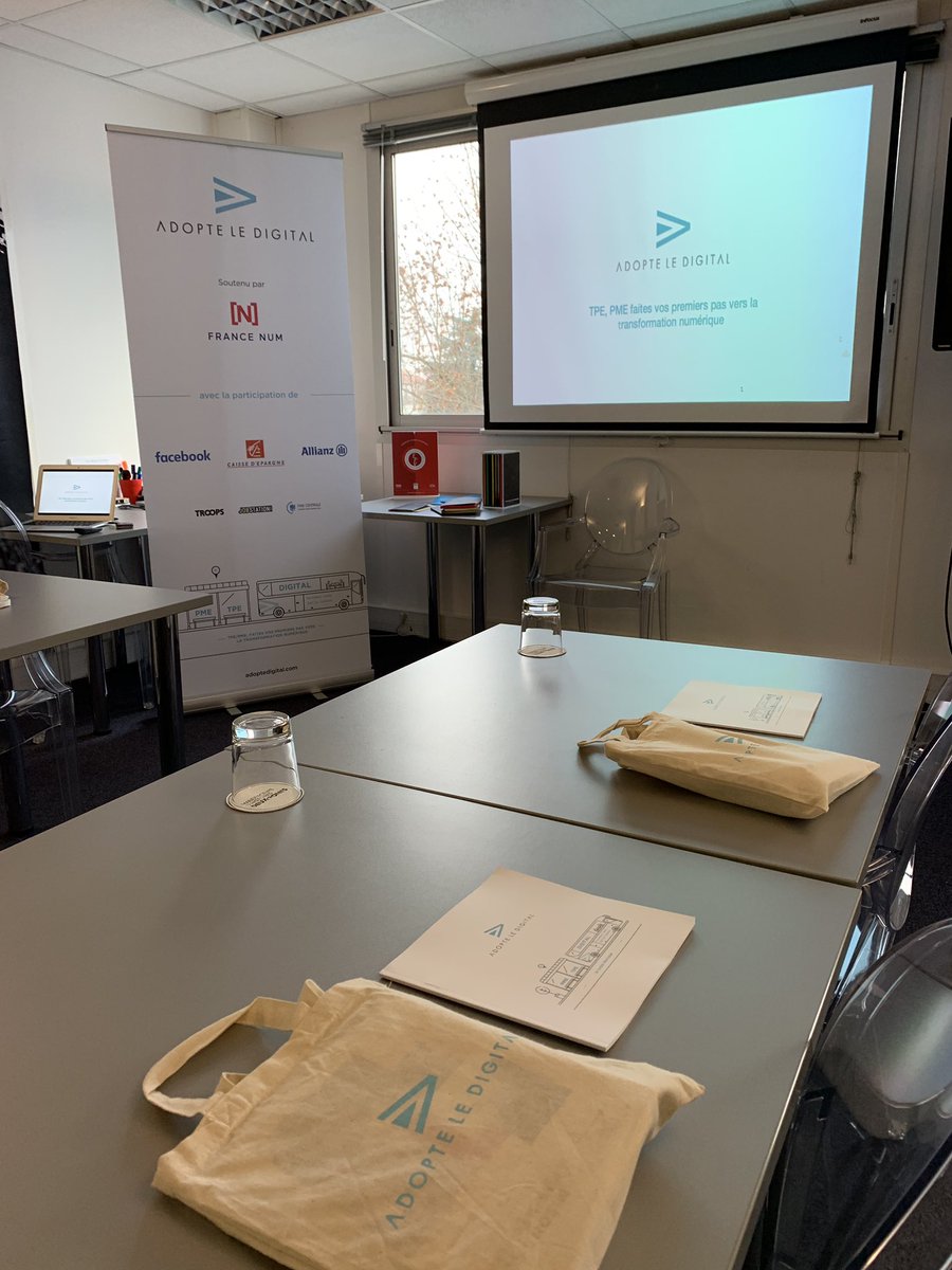 Session 5...  @AdopteDigital Merci <a href="/Mypaperbook/">Mypaperbook</a> pour votre accueil! #TPE #PME #TransfoNum