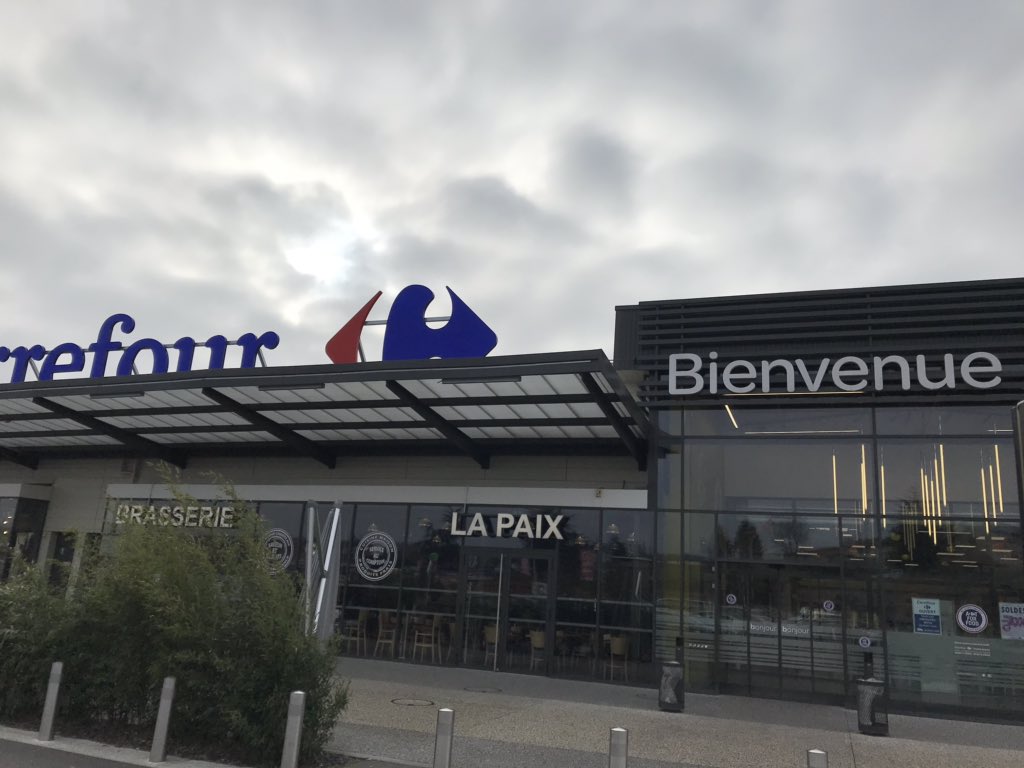 CfecgcBigeu's tweet image. A @CarrefourFrance #isledabeau ...après les investissements, les ouvertures dominicales, une nouvelle organisation de l’ #encadrement semble se dessiner !! On teste ou on déploie ?? Nos militants @SNEC_CFE_CGC au cœur du processus #EOS2 #meilleursocial #toujourspresentSNEC