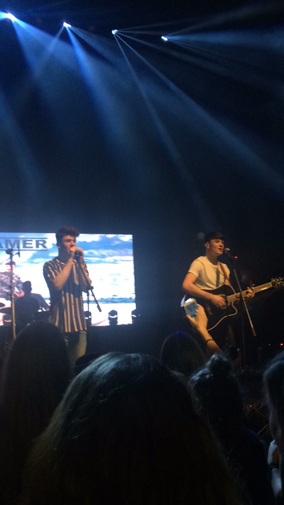 pricelegends's tweet photo. I was thinking of trying to get more people to find out about Sean and Conor..they’re 2 of the most talented and hard working boys ever and they deserve to be known worldwide! So spread the word and retweet this tweet + tweet using 👉👉 #SeanAndConorPrice @sean_conorprice 💛 https://t.co/jCbZujGcSn