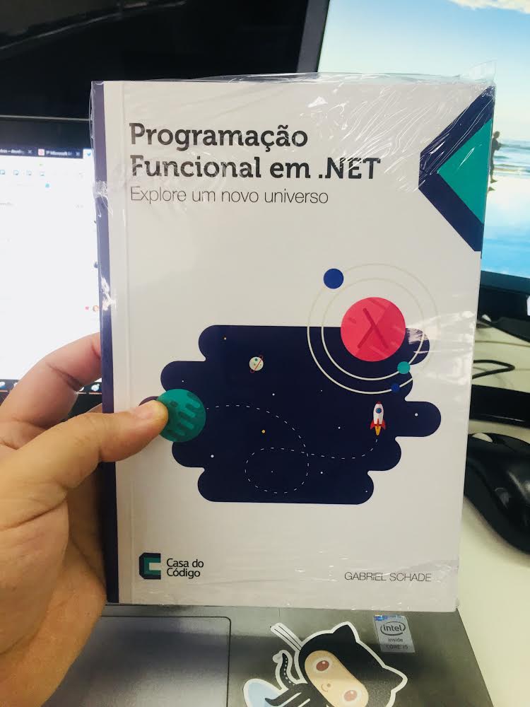 Quer aprender o paradigma funcional de programação usando F#?
Vou sortear esse livro do <a href="/gabrielschade/">Gabriel Schade</a> na quarta que vem, dia 30/01!

Regras:
1- Preencher esse formulário: docs.google.com/forms/d/e/1FAI…
2- Dar RT neste tweet
3- Me seguir aqui

Dia 30 faço o sorteio ;)