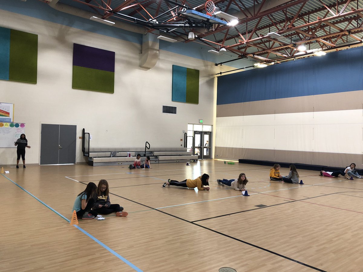Computation and Estimation Math Circuit! Thank you @klpebefit @HermansTeachPE and @daltonparkerPE for helping to make this happen! #oneschoolonefamily #fitmindfitbody @Principal4GT @BrickellAcademy #ODS