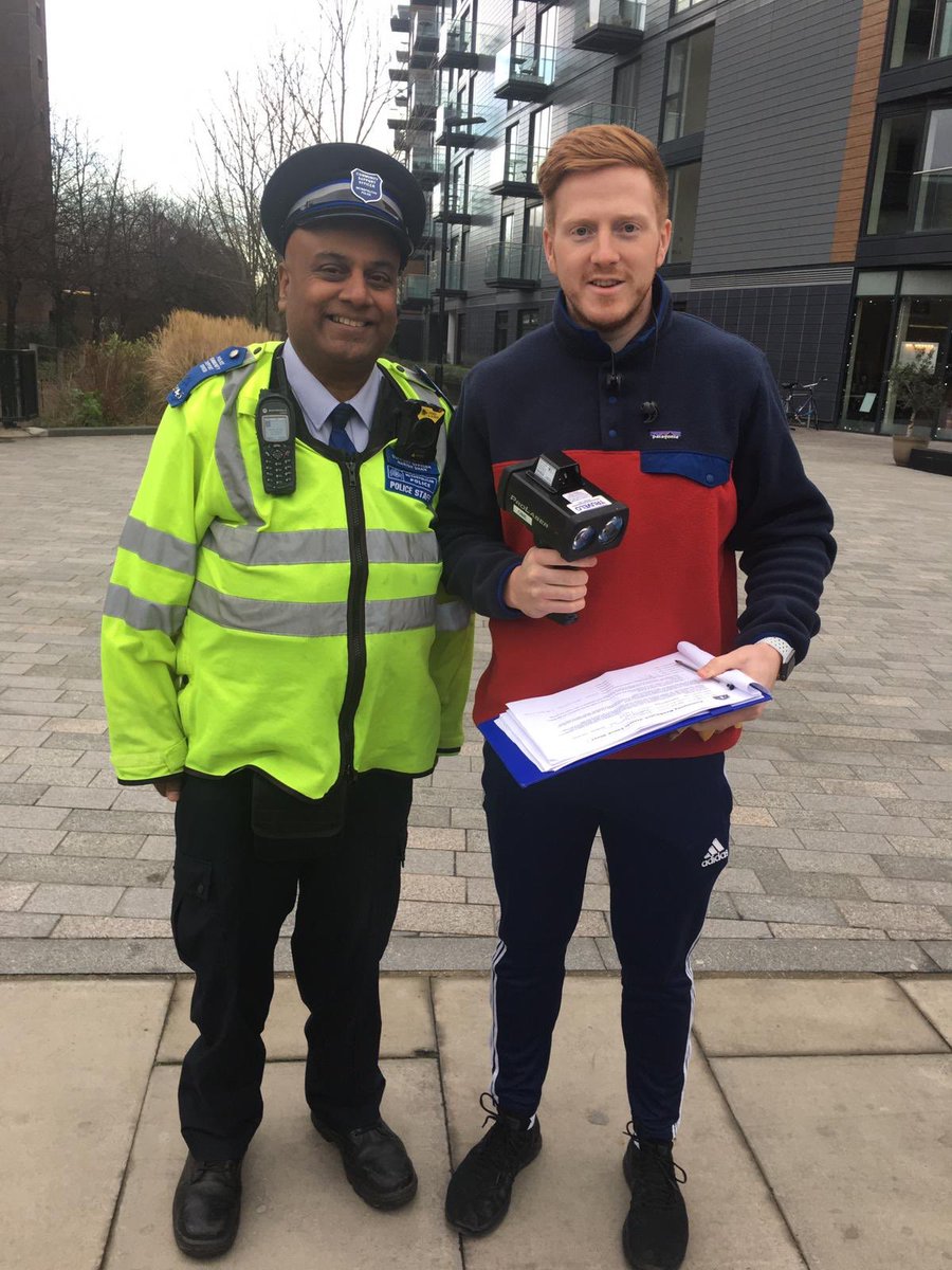 MPSTowerHam's tweet image. #Towerhamlets STT Officers were out today in Wapping Lane E1 with community road watch slowing down drivers #RTPC