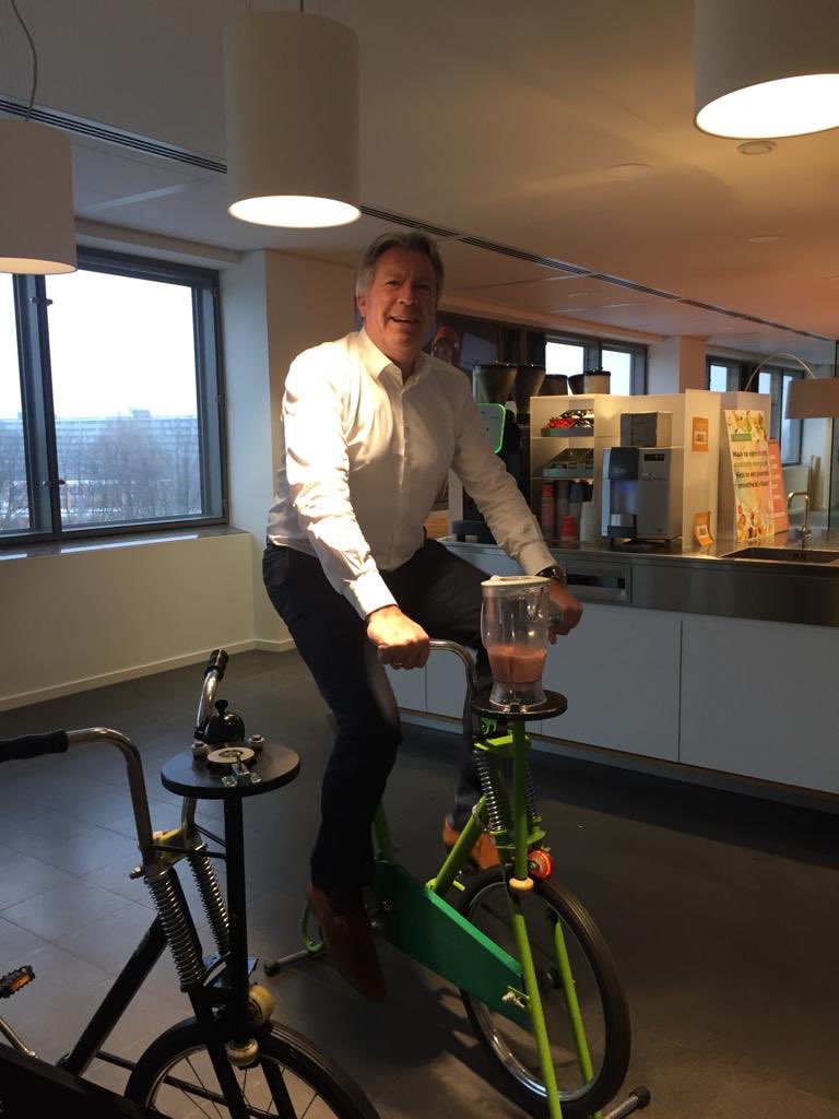 ChrisHeutink's tweet photo. @DanielDoets @RandstadNL @teamrandstad https://t.co/KvDHX8jvr9