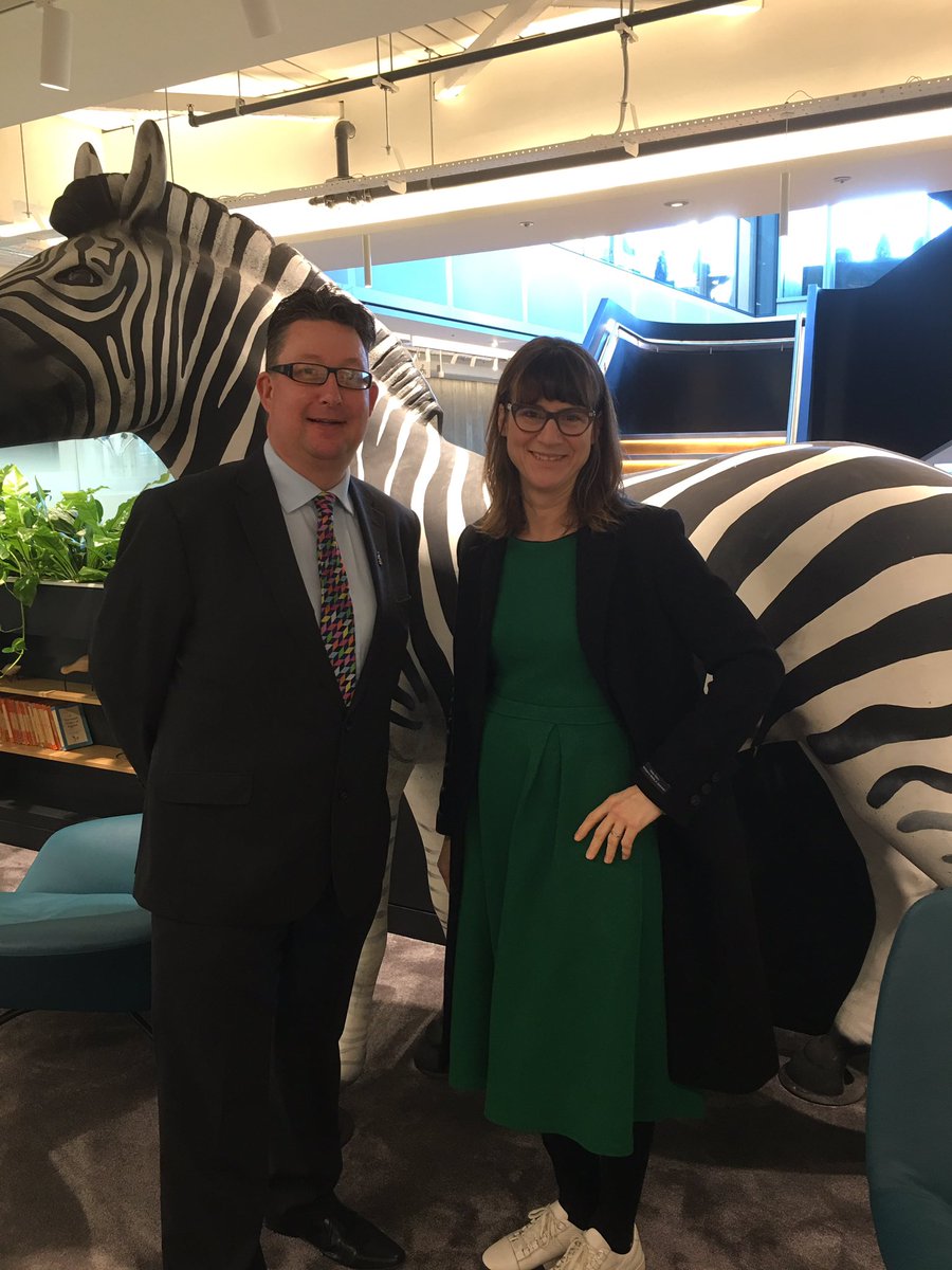 PeterIzard's tweet image. This morning I had the pleasure of hosting @Samantha_Downes from @whatinvestment publication with @LansonsLatest in @InvestecPB_UK  offices. We shared our Prime Property research as well as discussing the #HNW market and UK economic outlook. I hope the #Zebbies go down well too