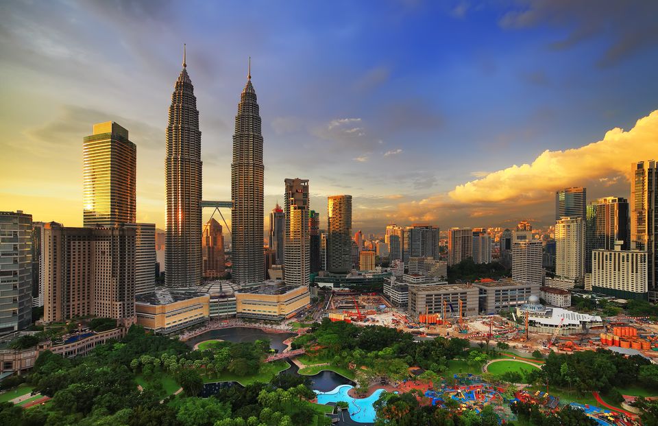 Why Should Students Pursue Higher Education from Malaysia?