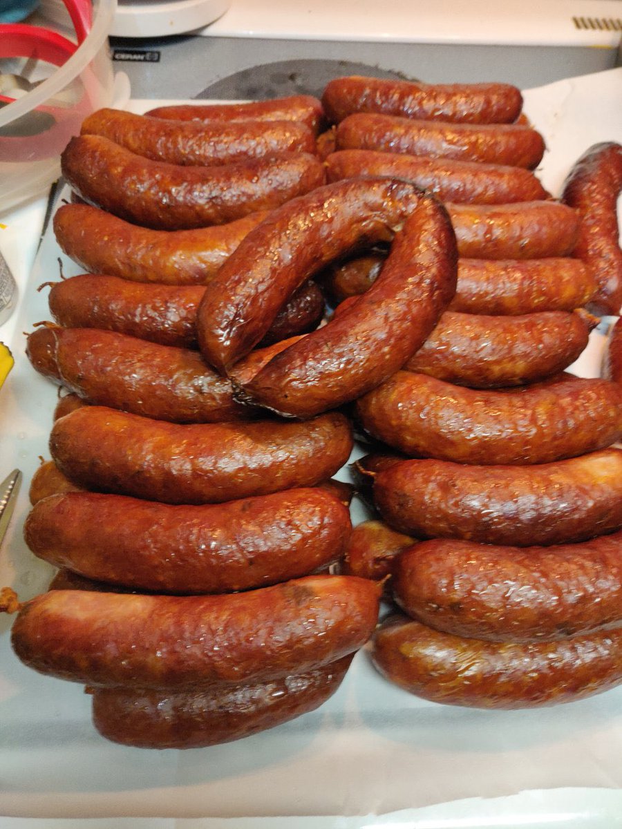 Housemade Cubano sausage, brisket, ribs, and more this Saturday! <a href="/HopStopHumble/">The Hop Stop</a> 3 year anniversary party starts at 2 pm. Live music and a badass taplist all day. We start serving food at 5, RSVP and we’ll see you there!

facebook.com/events/3849521…