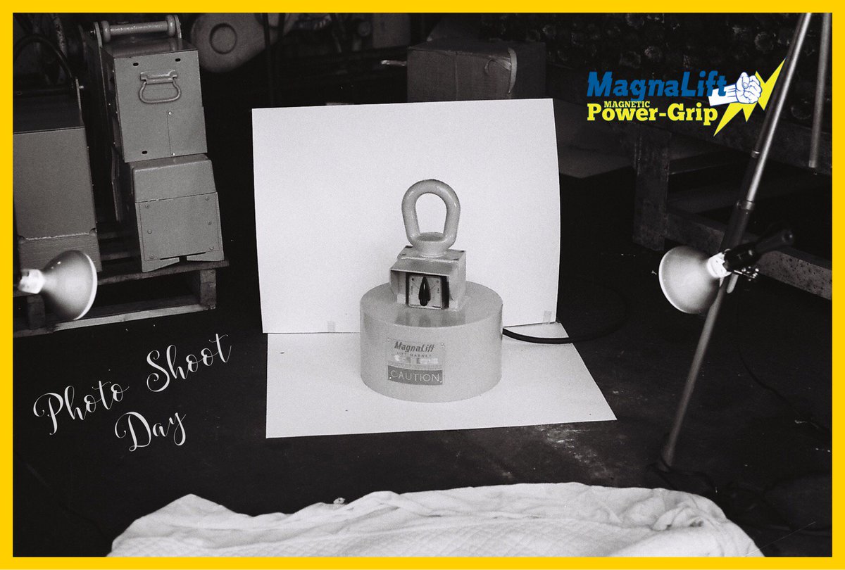ObsidianMfg's tweet photo. When your #LiftMagnet has a photo shoot๐คฃ๐คฃ๐ธ #MagnaLift RM Model Electric #LiftingMagnet lookinโ all pretty๐คฉ๐ #PowerGrip #ObsidianMFG #RockfordIL #MadeinRockford #AmericanMade #MaterialHandling #BelowTheHook #LiftingEquipment #Chains #Cranes #Hoists #Slings #OEM #Steel https://t.co/oqk9ki7pHQ