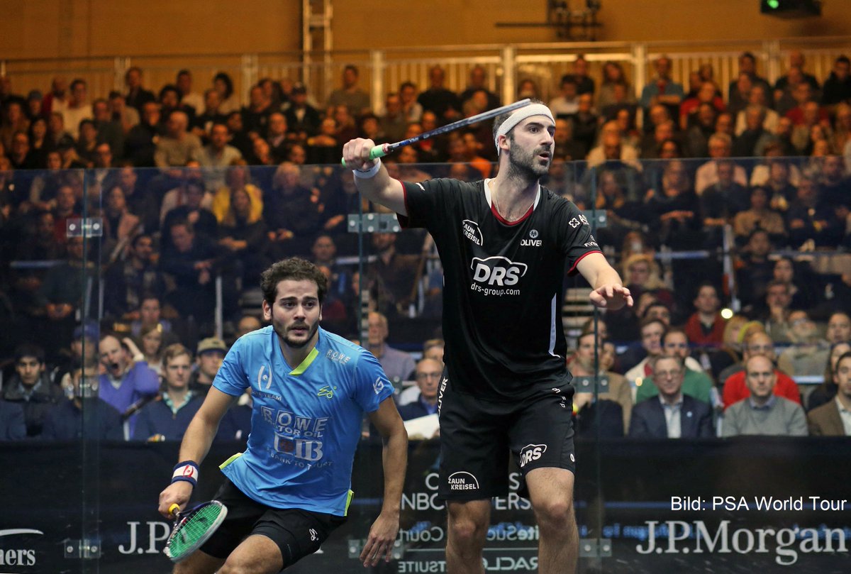 New York: <a href="/simonroesner/">Simon Rösner</a> (WRL 3, Paderborner SC, rechts im Bild) unterlag beim J. P. Morgan Tournament of Champions gegen Karim Abdel Gawad (EGY, WRL 5) im Viertelfnale 4:11, 7:11, 5:11. Wir drücken Simon bereits die Daumen für die Einzel-WM (23. Feb.-2. März) Bild: PSA World Tour