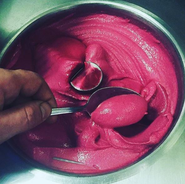 Take a look at this colourful #beetroot sorbet - a feast for the eyes as well as the mouth! <a href="/LoveBeetroot/">LoveBeetroot</a>