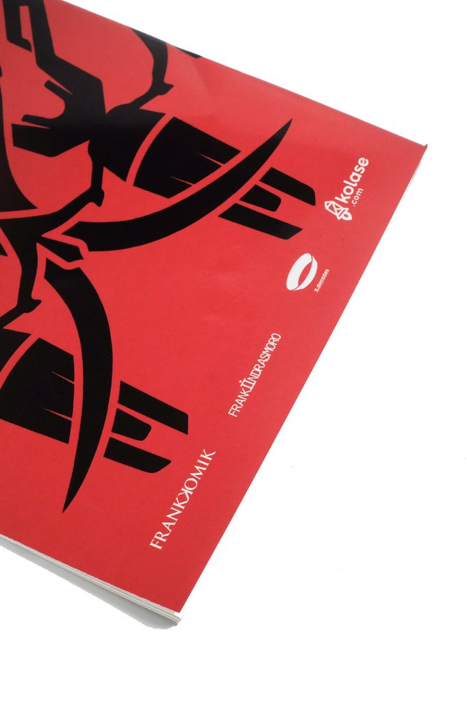 Ini detil buku komiknya. #SetanJalanan &amp; Sabit Liar ditulis dan digambar oleh Ajon Purwo Hanggoro, komikus indie asal Jogja.