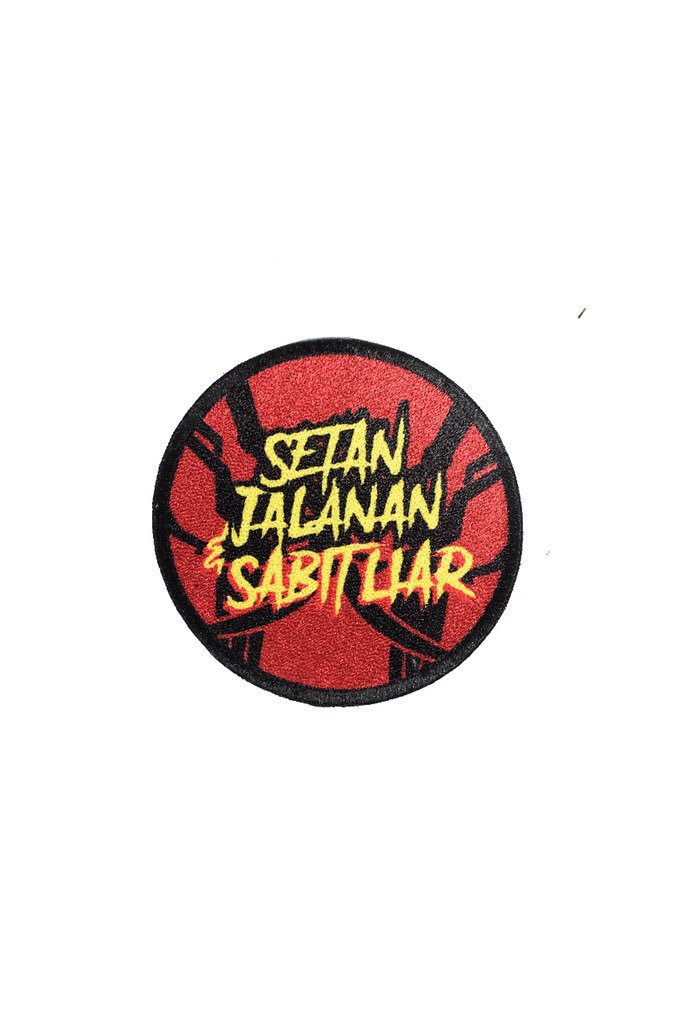 Naaaa, kalo ini penampakan patch #SetanJalanan &amp; Sabit Liar nih, Man! Keren, kan? 😉Diproduksi oleh <a href="/unkl347/">347</a>. Biat ditaro di lengan atau atas kantong jaket denim lo, pasti cakep!