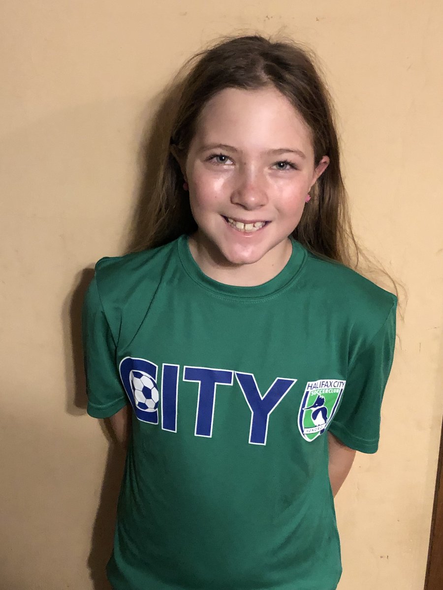 nova_soccer's tweet photo. U10 Twins Ella and Lauren!
Fun facts about Ella:
Ella is a 2nd degree orange belt in Kindaibujitsu.
Ella was the recipient of here classes Citizenship Award in 2018.
Ella has a twin sister, Lauren who also plays on the U10 Team. Both in French Immersion #PlayerHighlightTuesday https://t.co/uE8EoH3hWn