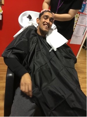 Independence Pathway learners visited <a href="/southandcitycol/">South and City College Birmingham</a> to explore personal care with their Level 1 hair &amp; beauty learners. This works towards the development of independent living skills. They had a range of treatments from hair styling to a wash and blow #selfcare #feelgood 💆