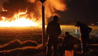 PaintSquareApp's tweet photo. Read Interesting News: Mexico Pipeline Fire Kills 85 in Blast / OSHA Authorizes Use of Drones for Inspections. Read more in our #PaintSquareApp News https://t.co/oJnijcSdcM English/Español. #pipeline #explosions #oil #gas #osha #inspection #drones #healthsafety https://t.co/7f1P0iCpxL