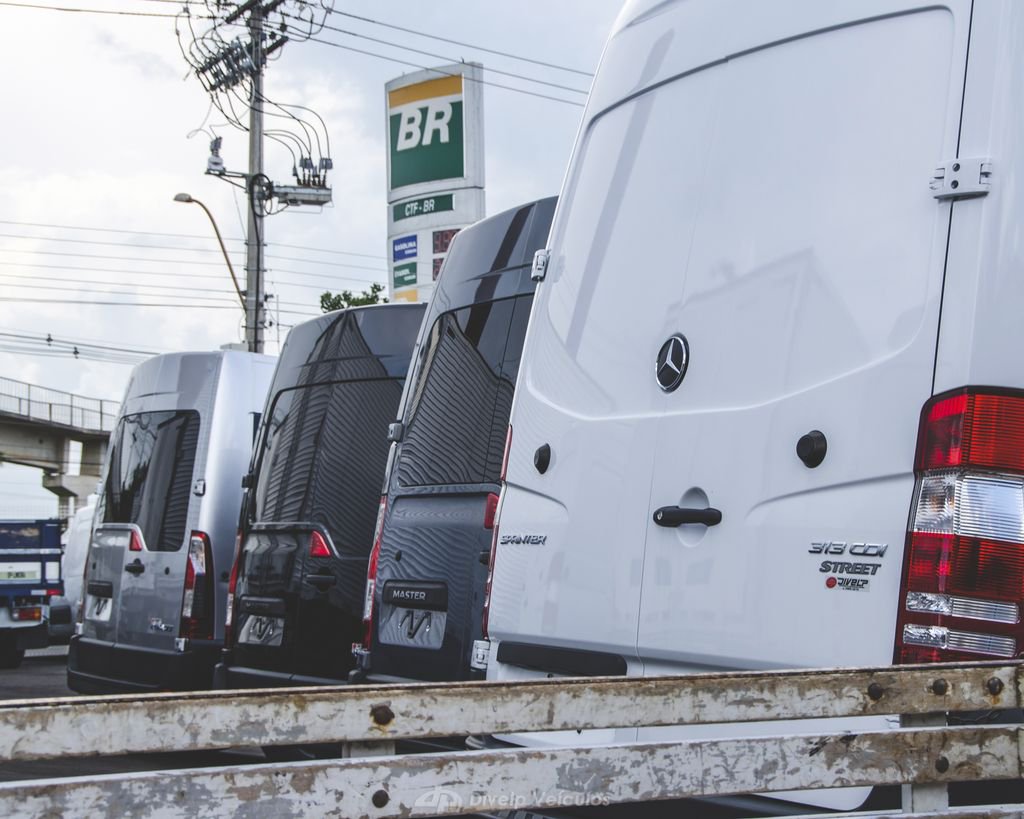 divelp utilitarios americana