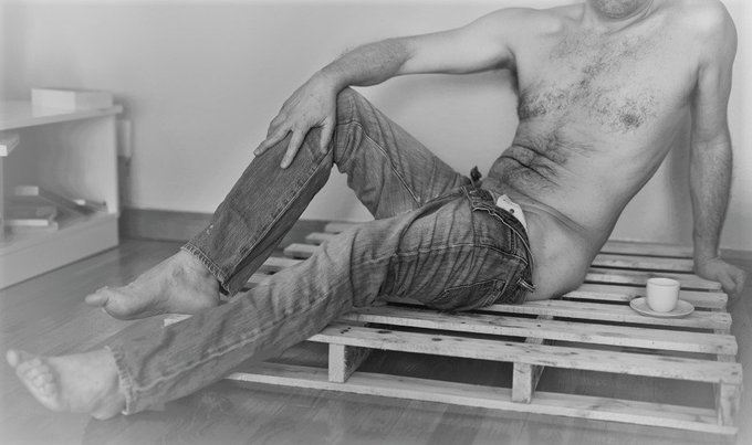 #booking for for recordings. info@palaustudio.com Instagram marcpolo3598 DM https://t.co/WY92XgQ5Am<a href="/tag/booking"class="tags">#booking</a><a class="tags" target="_blank" title="On Twitter" href="/?out=eyJ0eXAiOiJKV1QiLCJhbGciOiJIUzUxMiJ9.eyJpYXQiOjE3MjQ4MzkzMjQsImlzcyI6InR3cG9ybnN0YXJzLmNvbSIsIm5iZiI6MTcyNDgzOTMyNCwiZXhwIjoxNzU2Mzc1MzI0LCJyZWRpcmVjdF91cmwiOiJodHRwczovL3R3aXR0ZXIuY29tL3BhbGF1c3R1ZGlvIn0.UJedA-8wizew0QSt09j7fl7W5QuD9DHchuwUubvKMMuEfInEVDvLDOjz-jTbPJQxTNLWh44E09zriR0__OjggQ">@palaustudio</a>