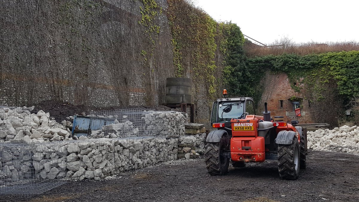 HantsIOW_USAR's tweet photo. More hours invested by @HantsUSAR @Hants_fire #building and #planning for the future. This is the start of the new trench and tunnel #training rig @fortwidley #oneteam #prepared #techsearch https://t.co/ERjWy4xX7d