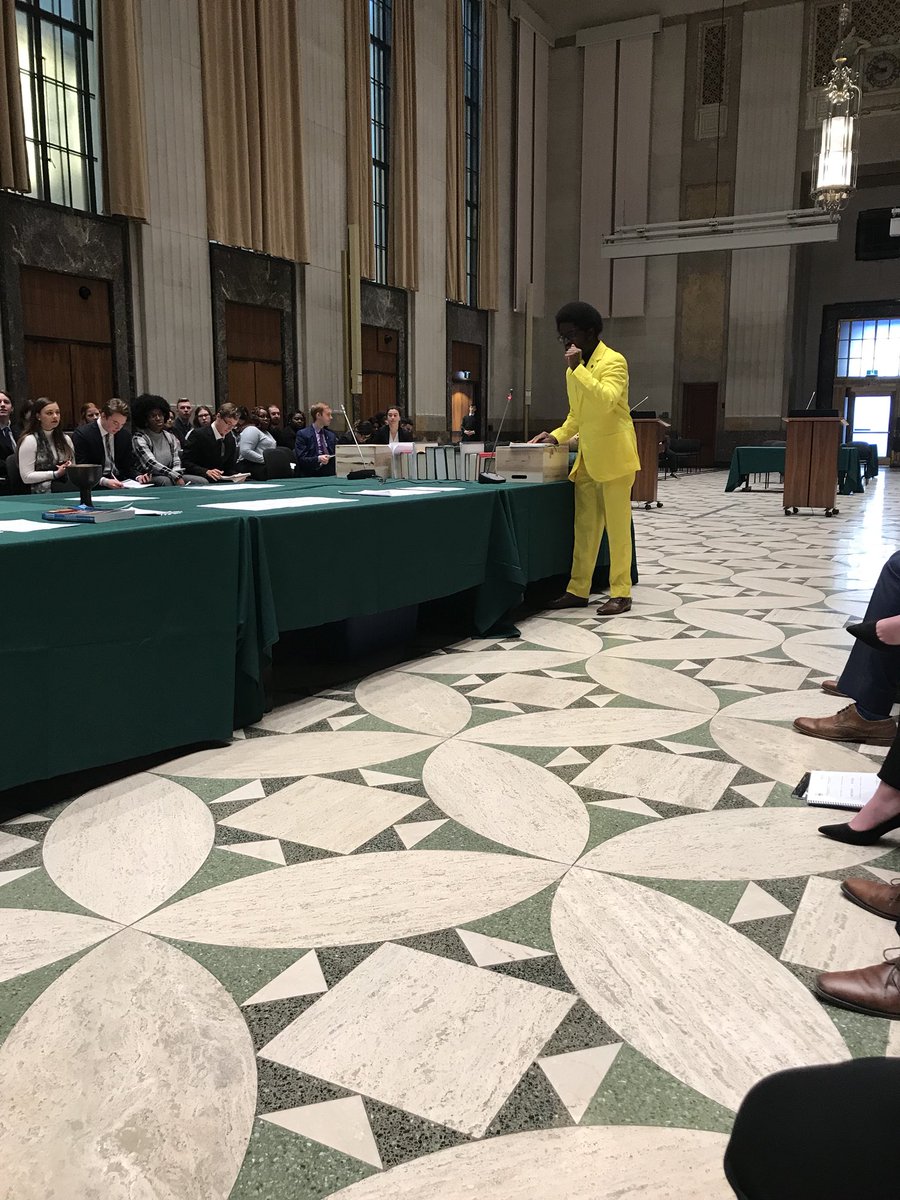 hunter_mp's tweet image. can anyone follow this FIT? this SPEECH?? this BILL!!!