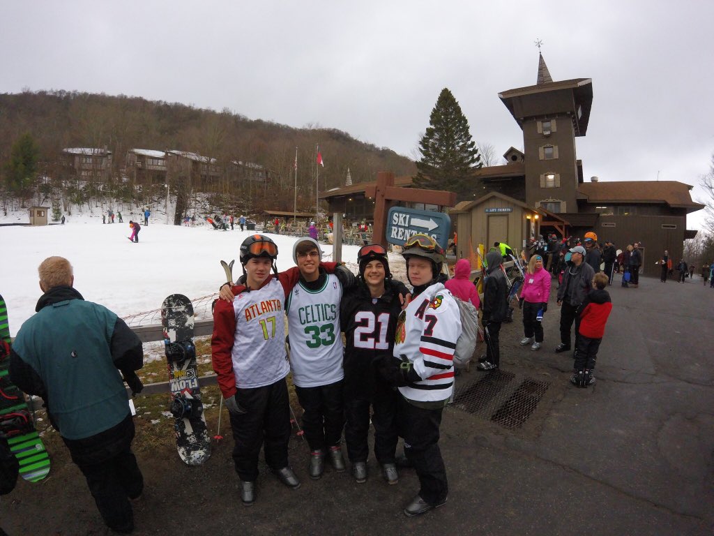 michaelhead99's tweet photo. Happy birthday to the biggest douche I’ve ever met. Congrats on being alive for 18 years love you maddog #codeyparkey https://t.co/pJw2erFskW