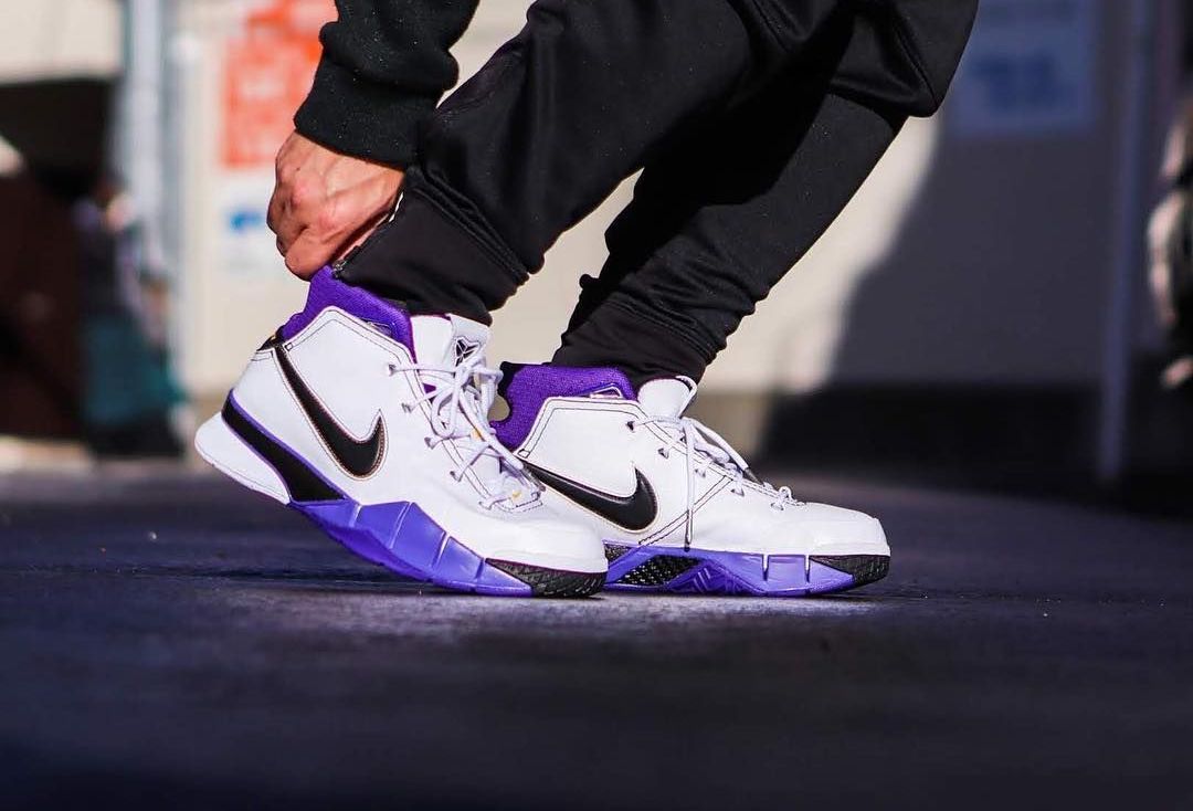 kobe 1 protro on feet