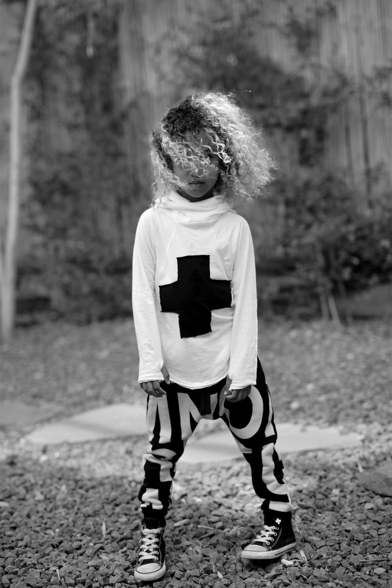 "[#celinununu] pop-up shop in Paris, organized during #ParisKidWeek will be open to the public between 26th to the 29th of January 2019.
The store in Paris will offer the collection presented [online], in addition to new styles to be launched in Paris."
eprretailnews.com/2019/01/15/cel…