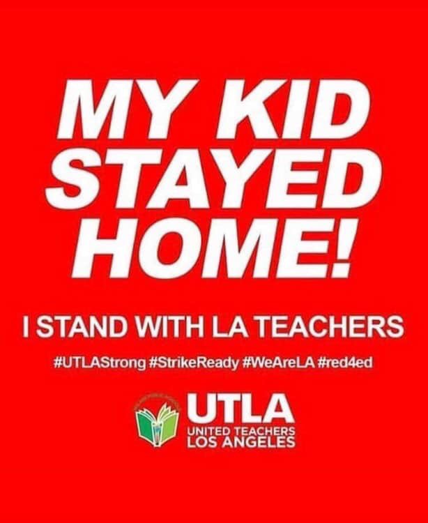 g_evee88's tweet image. It’s been hard but we’re making it work. My daughter will go back to school when her teachers go back ❤️ #UTLAStrike #UTLASrong #UTLA #LATeachers