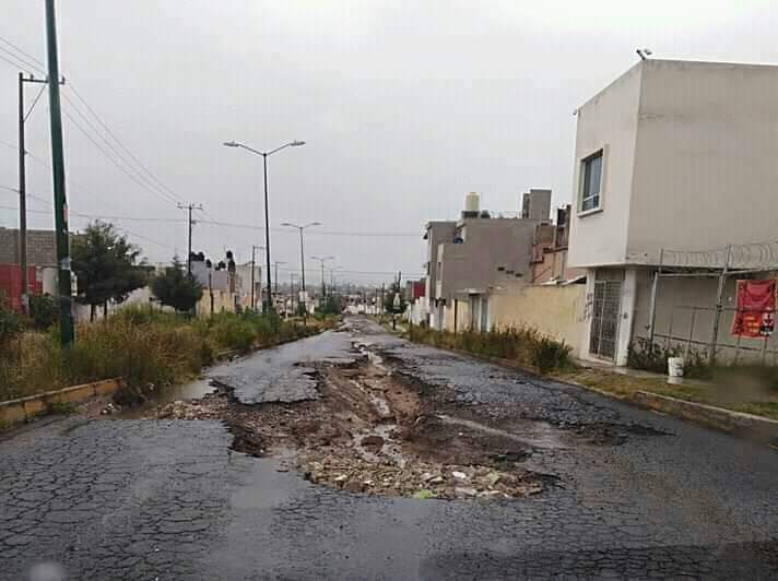 Carlos Martin Huerta Twitterren: "? Reportan el mal estado de las calles  en colonia La Guadalupana, en ésta ciudad de Puebla. @InfraPue… "