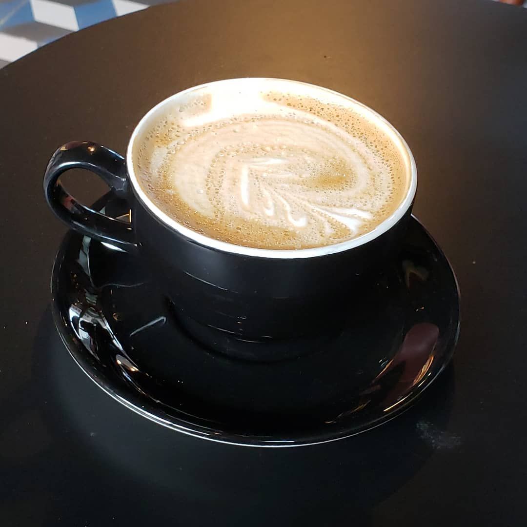 CanaryCoffeeUK's tweet photo. What better way to make a good day great than with the perfect cup of coffee. ☕How do you like yours? | 📸@christinecarruk

#coffeelover #haveagoodday #coffeeaddict #coffee #cupofcoffee #novotellondoncanarywharf https://t.co/v5aA3ERzxQ