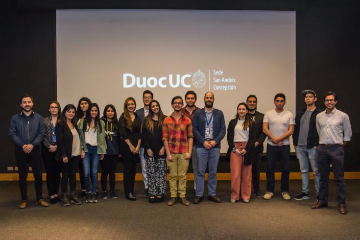 DuocUC's tweet photo. Gracias a la alianza con #Inchalam, empresa líder en fabricación de alambres, alumnos de #SedeConcepción #DuocUC desarrollaron proyectos relacionados con packaging sustentable y complementos de agricultura en el optativo interdisciplinario @DuocDF: https://t.co/xO2MuCJ3yr https://t.co/wADErgLQIn