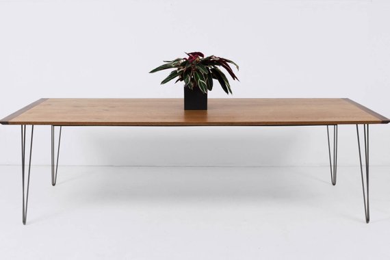 Hardman_Design's tweet image. #NaturalDiningTable #OldOakDiningTable Mid Century Modern Oak Table, Contemporary Design, Oak and Walnut, Solid Wood, Kitchen and Dining Furniture, Hairpin Legs, Handcrafted - EVE
€1550.00
Get here goo.gl/4LRVkm