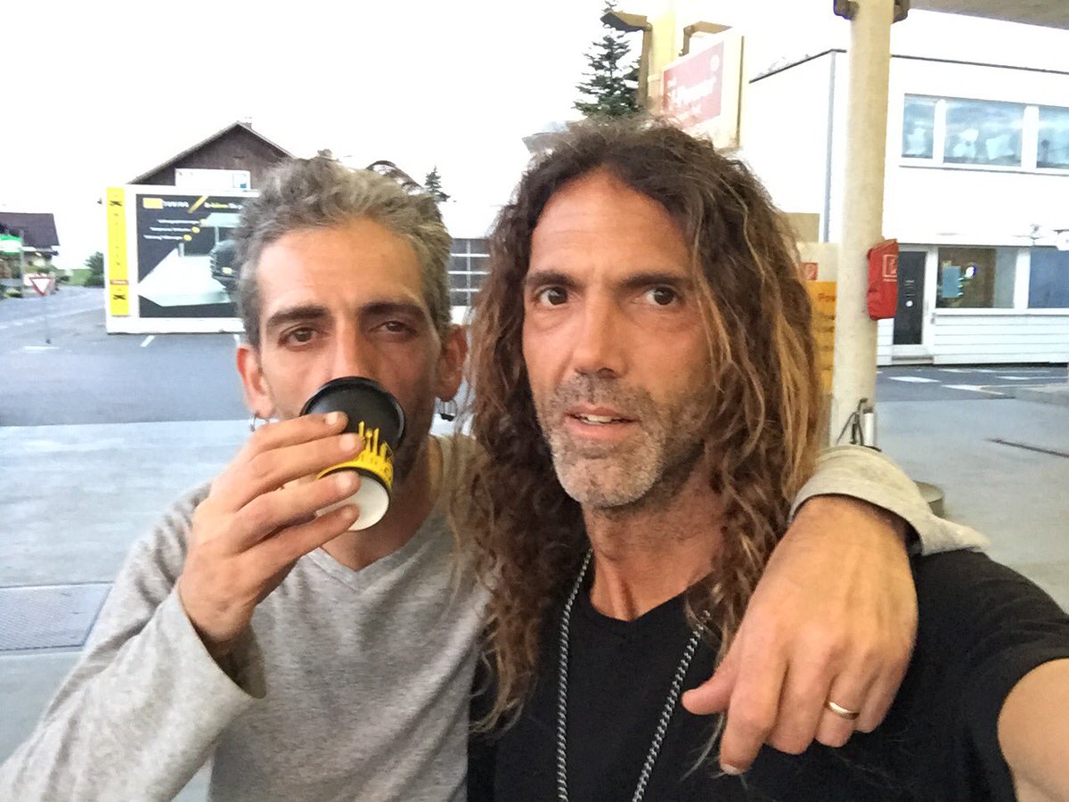 Tour memories! Gas station coffee on our way to Austria!

<a href="/SeisCuerdas2012/">Seis Cuerdas</a> <a href="/YamahaGuitars/">Yamaha Guitars</a> #tour #ontour #coffee #coffeebreak #austria #europe #brothers #hermanos #tourmemories #music #worldmusic #aroundtheworld #guitars #guitarplayers #instrumentalmusic #2018tour #moretour #2019