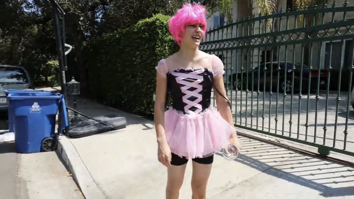 E2018Morgan's tweet photo. This will always be my fav video. I love you @ColbyBrock😂😂🖤🖤 https://t.co/WuMG73GCVK