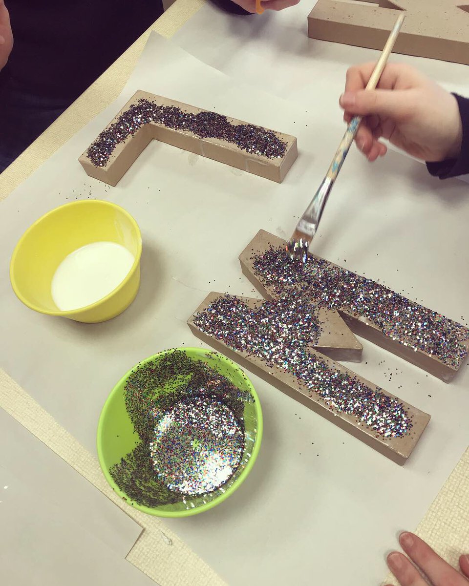 LoveHomeEc's tweet photo. TYs always love making these 3D glitter letters in their Creative Crafts class. Love how Shauna chose “BOOKS” instead of the usual initials! ✨ lots of mess but great fun!
Letters are from @vibesandscribes craft shop, Cork.
#Craft #diyireland https://t.co/Posrtd9a1M