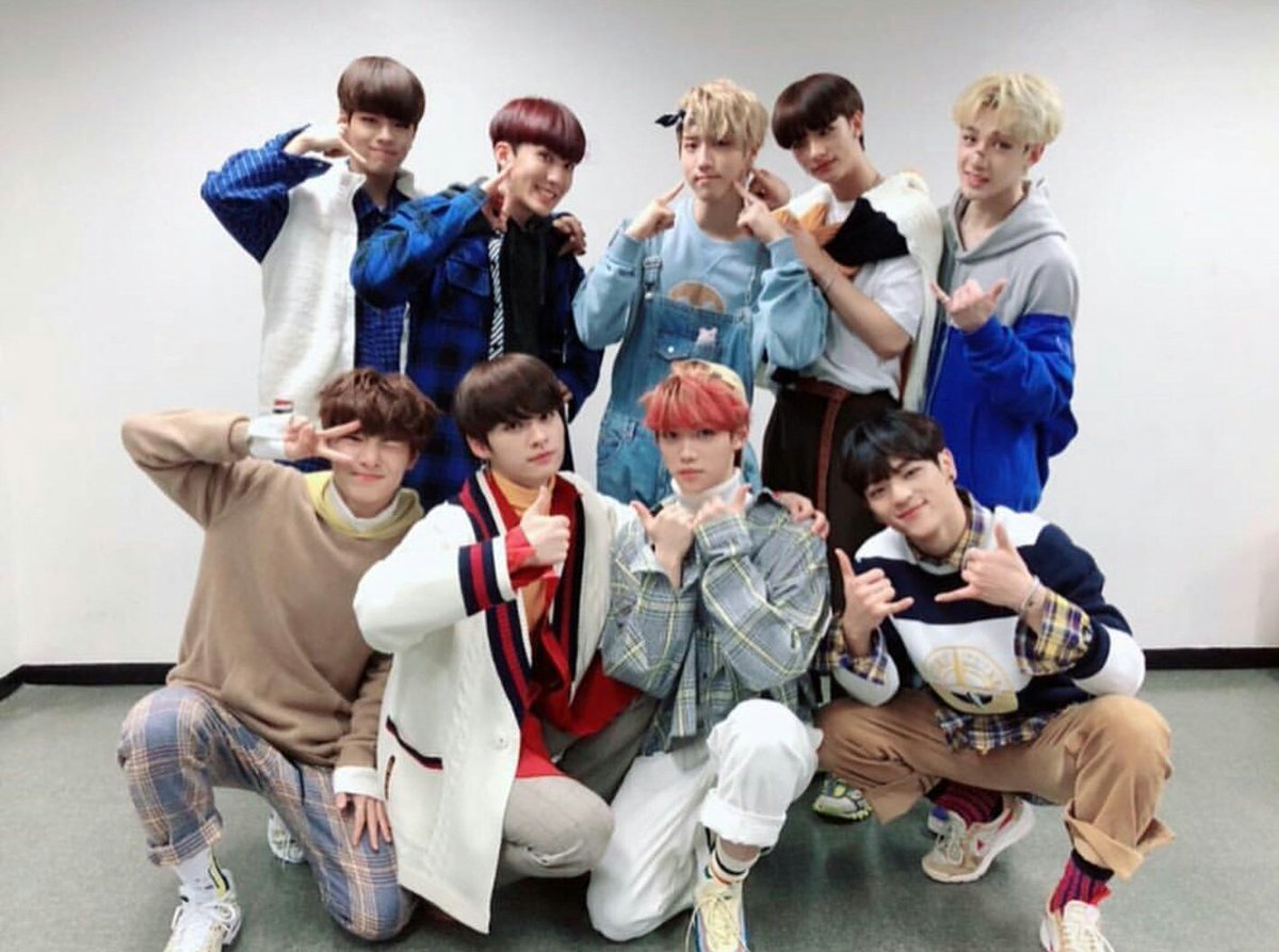 fanbase_kids's tweet photo. [📺]

@Stray_Kids will be on the 8th Gaon Chart Music Awards 2018, today

📍Award Show/7:00PM KST
https://t.co/R0rYMje3x3

#StrayKids #스트레이키즈 https://t.co/5bxBdJjghx