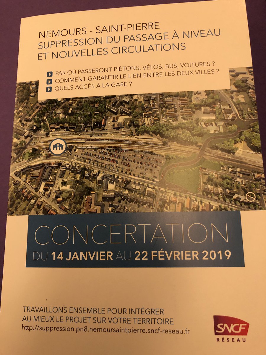 VLacroute's tweet photo. [#Transport 🚇] 
Rencontre avec @Patrick_Jeantet, #PDG de @SNCFReseau cet après-midi pour un point #financier sur l’avancement du dossier de #suppression du #PN8 de #NemoursStPierre, qui figure en priorité sur la liste de l’#Etat comme passage à sécuriser ! https://t.co/cagUsrLxbq