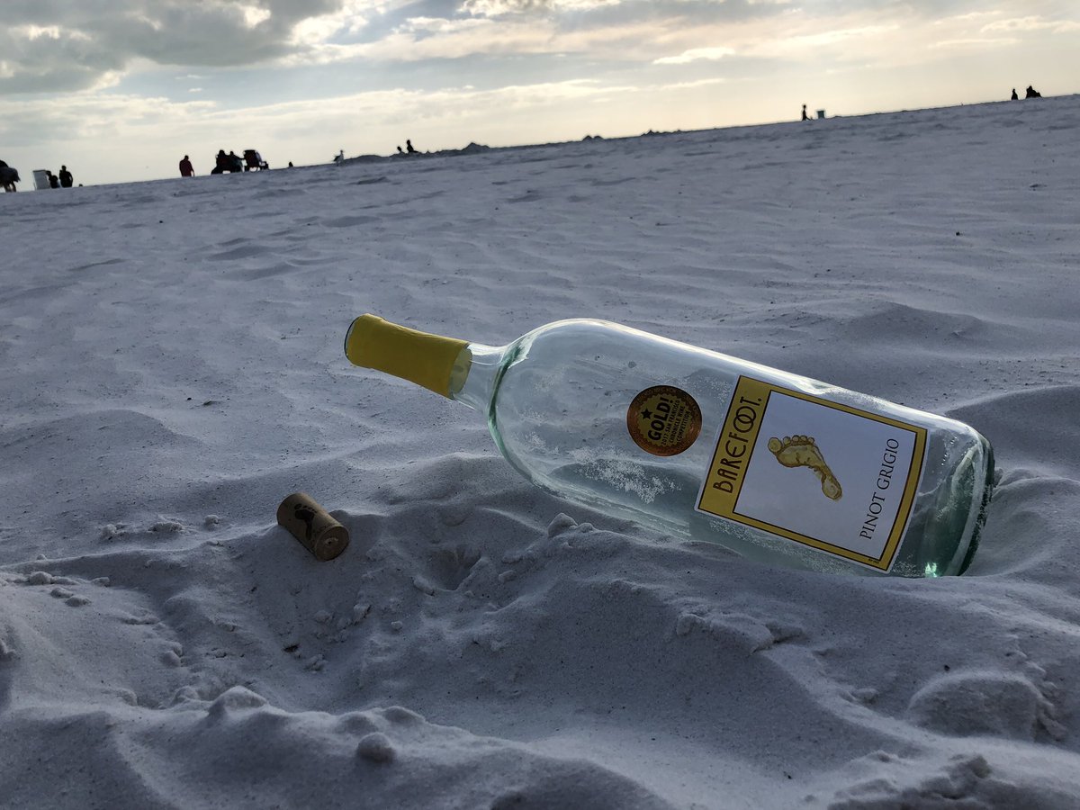 jackrobert82's tweet image. #barefootwine