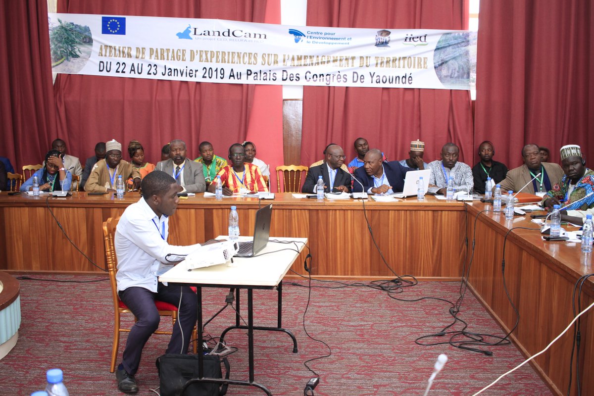CED_Cameroun's tweet photo. Les OSC meiux outillés sur l'aménagement des espaces, grace à @InfoRelfa, #Land2019, @IIED https://t.co/vyuHIOHv1t