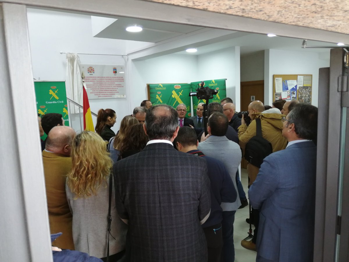 Hoy asistiendo a la ampliación de las dependencias de la Guardia Civil de Vícar. Consideramos que mejorará la seguridad y el bienestar de todos. Viva la Guardia Civil! 🇪🇸🇪🇸🇪🇸🇪🇸🇪🇸
