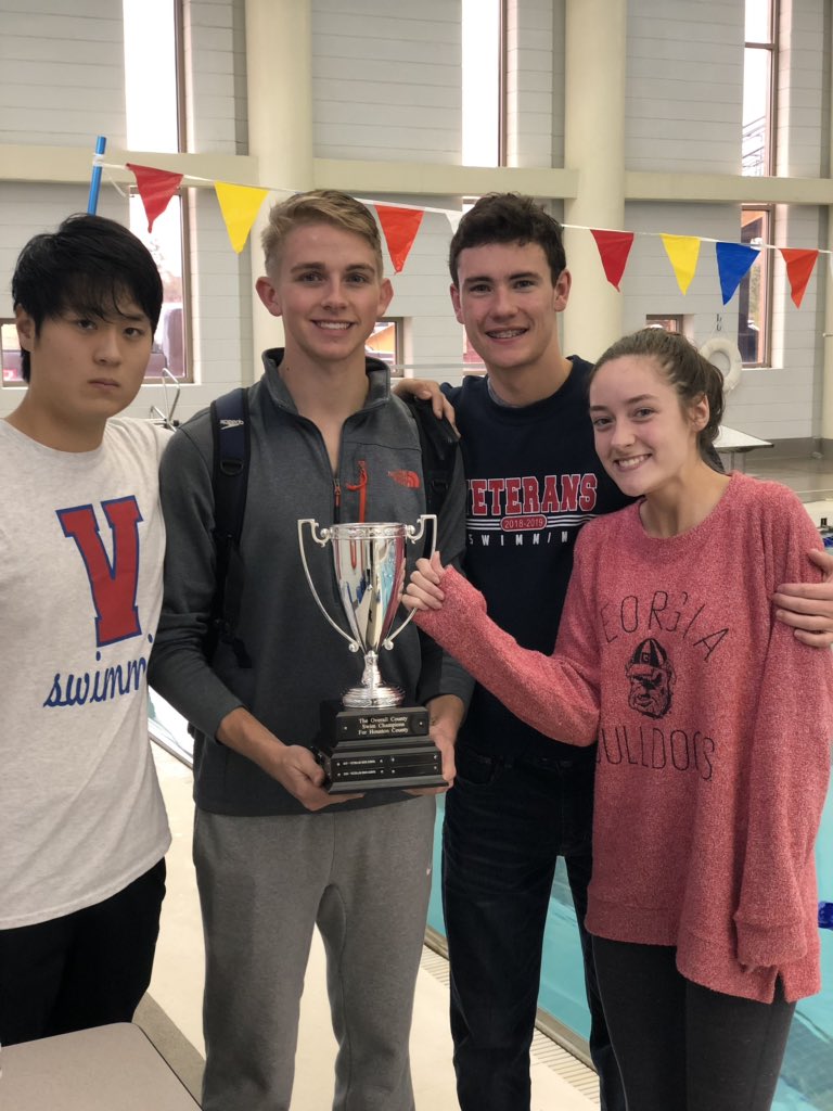 theCoachesJones's tweet image. Back to back to back County Champs! Congratulations to our team on their three-peat! #ontothenextone #vsquad