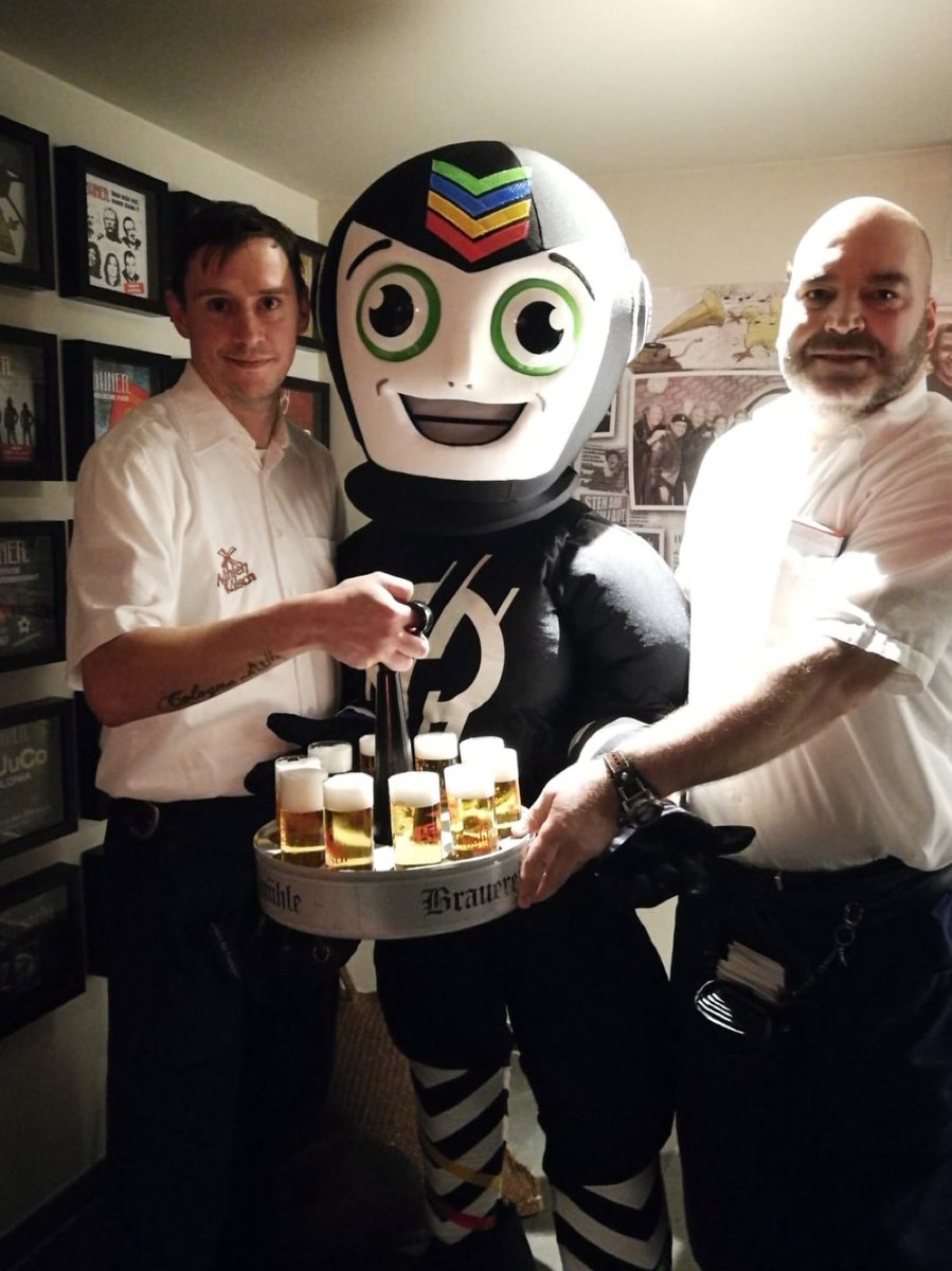 Stan, das Maskottchen der Handball WM zu Gast in der Malzmühle. #aufgehtsDHB #heimWM