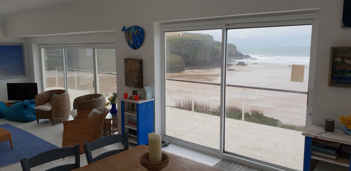 #roomwithaview <a href="/ReynaersLimited/">Reynaers Aluminium UK</a> CP - 130 lift and slide ordered, repeat business client was over the moon with installation before Xmas. #doors #seaside #lovethisplace