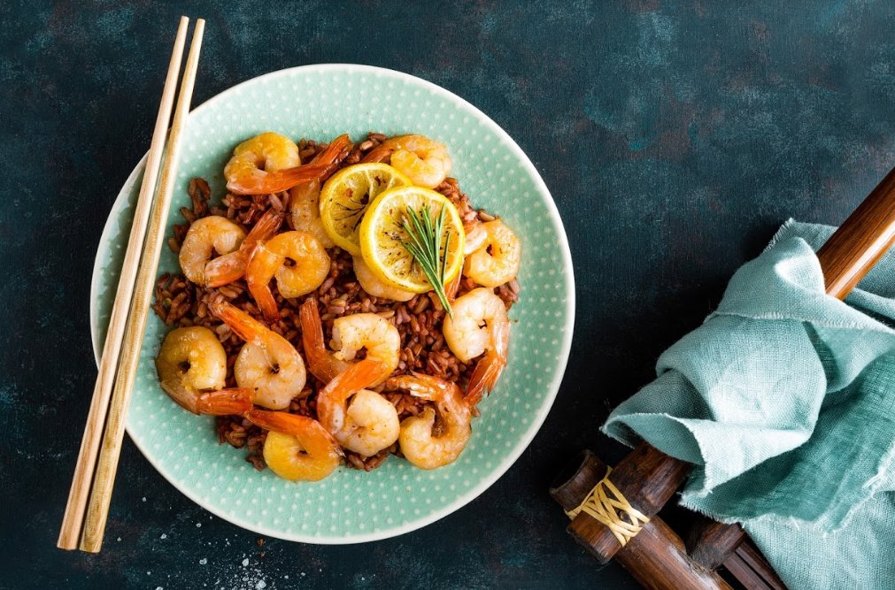 Stop by Phobu, located at 1645 Lemoine Ave, Monday - Thursday from 3-6pm to fill up on warm Frosty Hour Specials including $10 Kimchi Bulgogi Fries, Bacon Kimchi Fried Rice and so much more! Only from February 4 - March 22! #FrostyHour #EnjoyFortLee