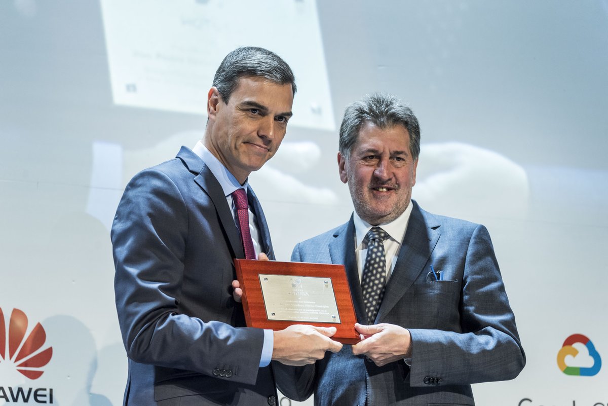 El presidente del Gobierno aboga por el turismo sostenible en el Foro Hotusa Explora, antesala de #FITUR2019. Afirma que el turismo representa el 11,7% del PIB del país, el 12,2% de la afiliación a la Seguridad Social y 2,7 millones de empleos