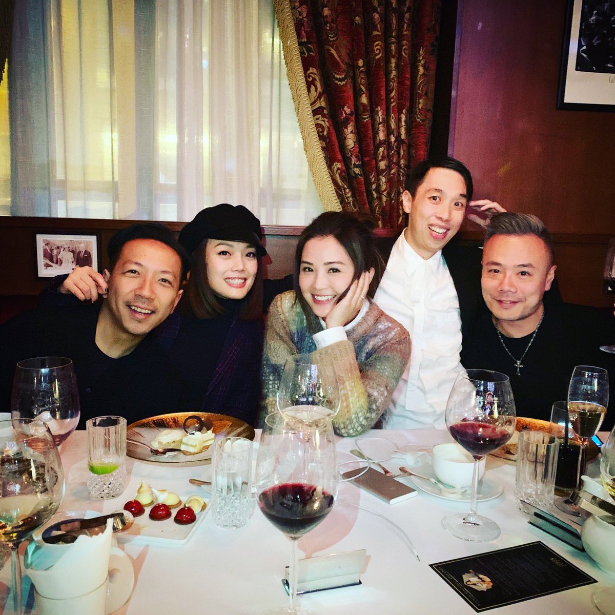 johnnyyim's tweet photo. Great night with Lisa Ono at Junon https://t.co/oaGAi5N3pK