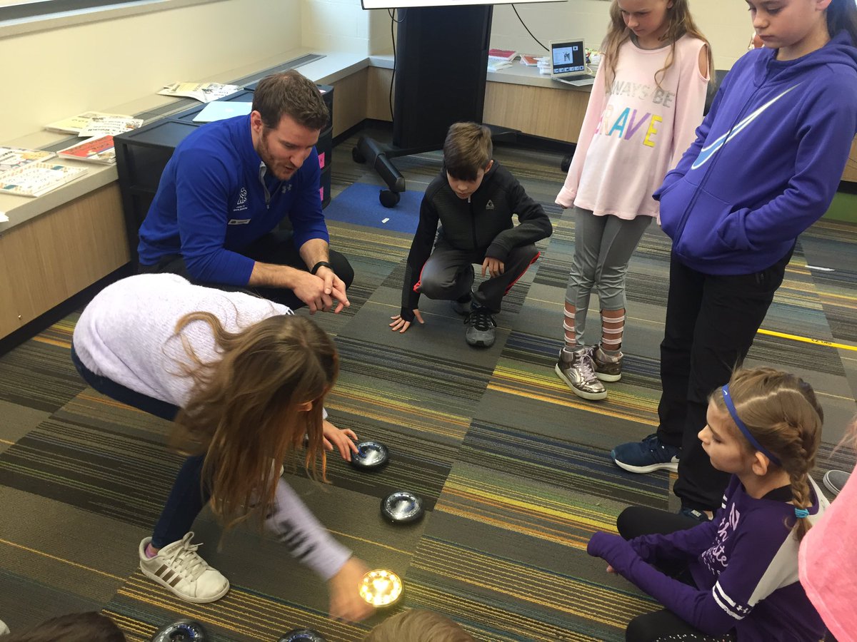 WSEMedicus's tweet photo. We were also able to engage in Sports Physical Therapy activities that they use with their youth athletes using the 4 steps of injury rehab: rest, range, strength, and function. Who says injury rehab can’t also be fun?! @WSExplorers @CMsportsmed https://t.co/SxuY2tcDhb