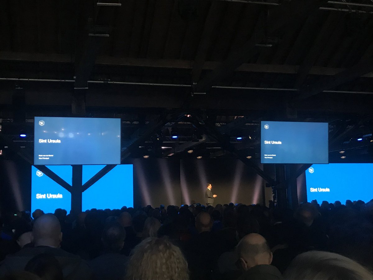 Really proud of my students and the teachers @UrsulaHorn. They inspired me to give the keynote about active, personalised learning to 1100 attendees at the <a href="/AppleEDU/">Apple Education</a> Leadership Summit in London today.
