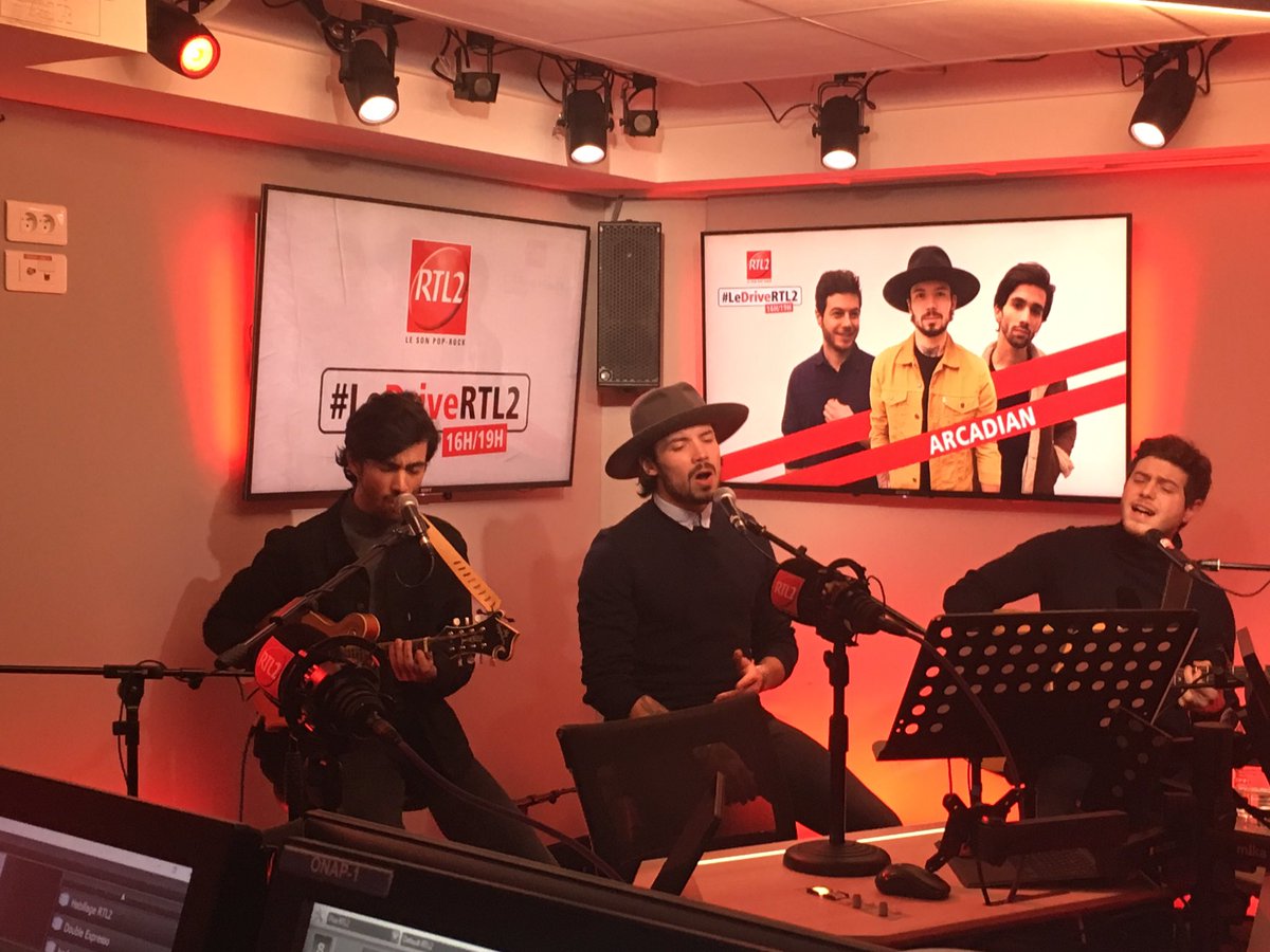 W/ <a href="/ArcadianOff/">Arcadian</a> en direct sur <a href="/RTL2officiel/">RTL2 🎸</a> #LeDriveRTL2 #bonjourmerci